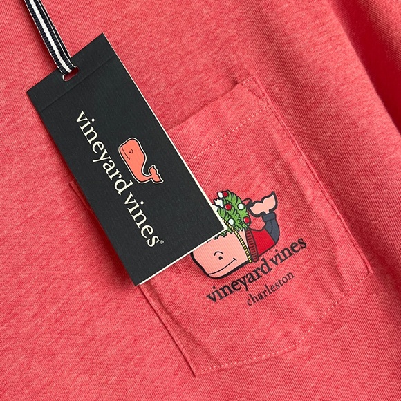 VINEYARD VINES Christmas Tree Whale Charleston - Picture 2 of 12